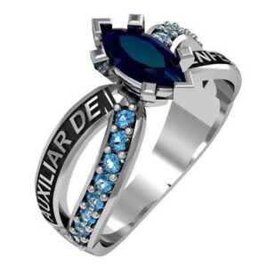 Anillo de Grado Auxiliar de Enfermería con Piedra Azul en Oro 18K